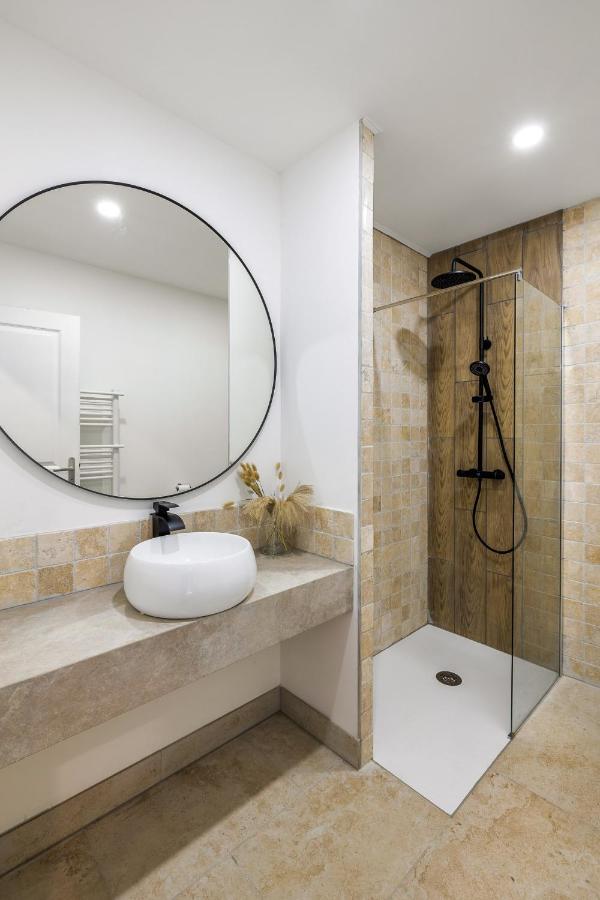 Maya Appartements & Suites Cosne-sur-Loire Eksteriør bilde